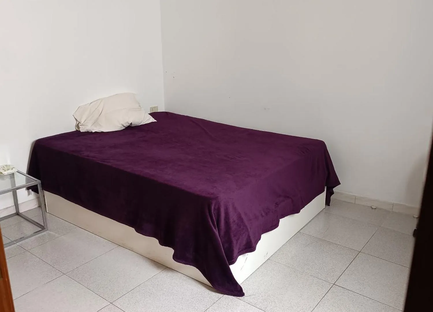 Habitacion Amueblada En La Laguna La Laguna  Spain